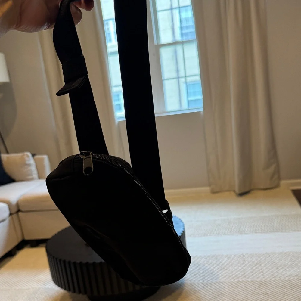 Black VR Headset Carrying Case